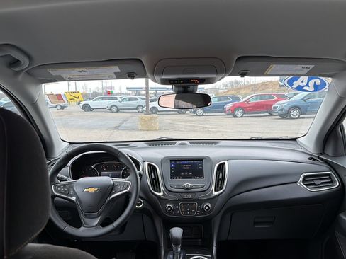Used 2024 Chevrolet Equinox LT w/ LPO, Floor Liner Package FWD image 17