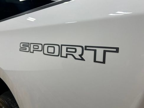 Used 2023 RAM 1500 Laramie AWD/4WD image 23