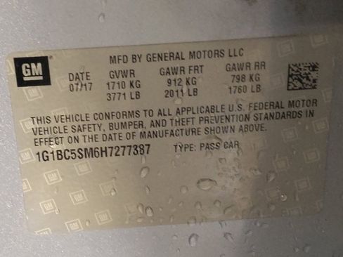 Used 2017 Chevrolet Cruze LS image 33