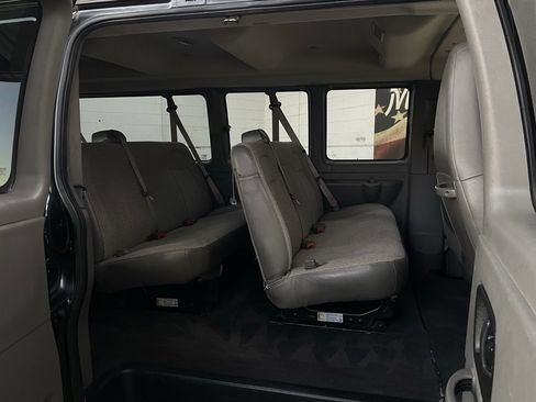 Used 2019 Chevrolet Express 3500 LS w/ Cold Climate Package image 13