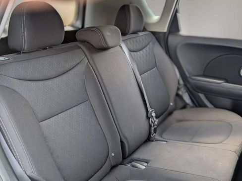 Used 2017 Kia Soul FWD image 21