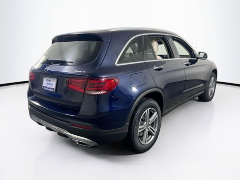 Used 2022 Mercedes-Benz GLC 300 4MATIC image 5