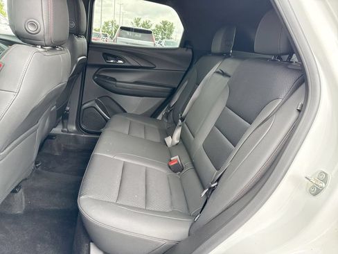 Used 2023 Chevrolet TrailBlazer RS w/ Convenience Package AWD/4WD image 23