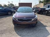 Used 2018 Kia Forte LX image 2