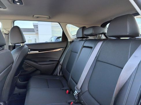 Used 2024 Kia Seltos EX image 32