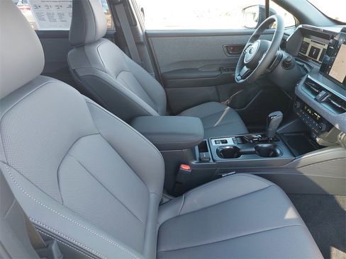 New 2026 Subaru Outback Limited image 10