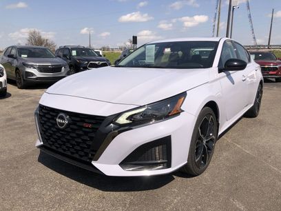 Used 2025 Nissan Altima 2.5 SR w/ SR Premium Package