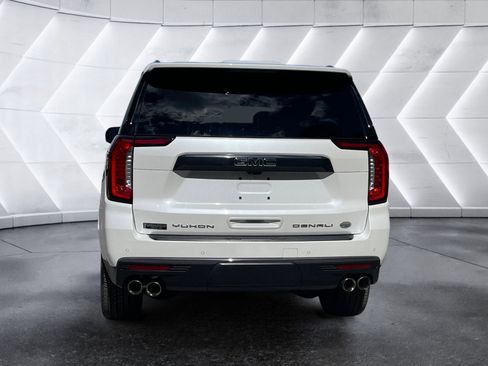 Certified 2024 GMC Yukon XL Denali Ultimate AWD/4WD image 5