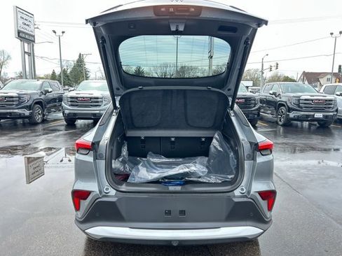 New 2026 Buick Envista Sport Touring w/ Convenience I Package FWD image 9