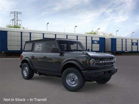 New 2025 Ford Bronco 4-Door image 1