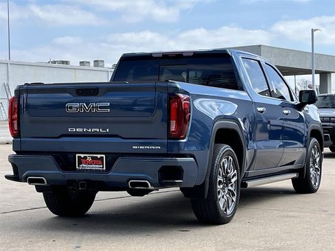 Used 2025 GMC Sierra 1500 Denali Ultimate image 4