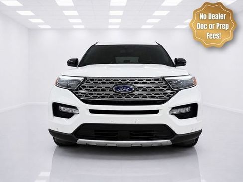 Used 2020 Ford Explorer Limited AWD/4WD image 2