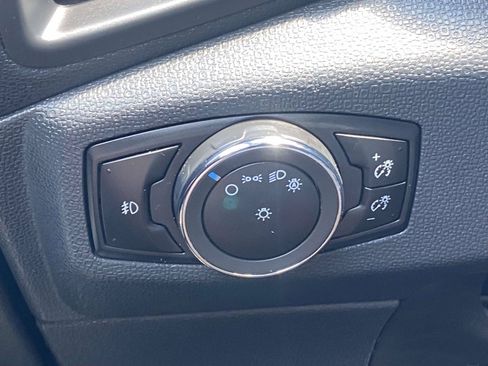Certified 2019 Ford EcoSport SE AWD/4WD image 19
