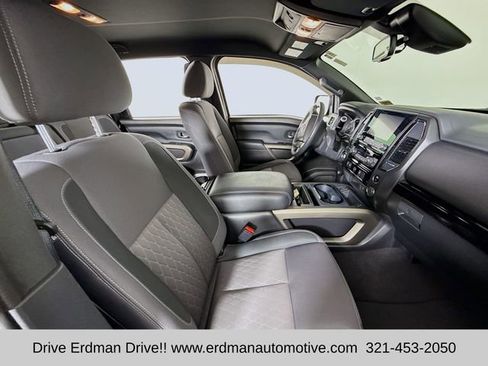 Used 2024 Nissan Titan SV w/ SV Bronze Edition Package image 25