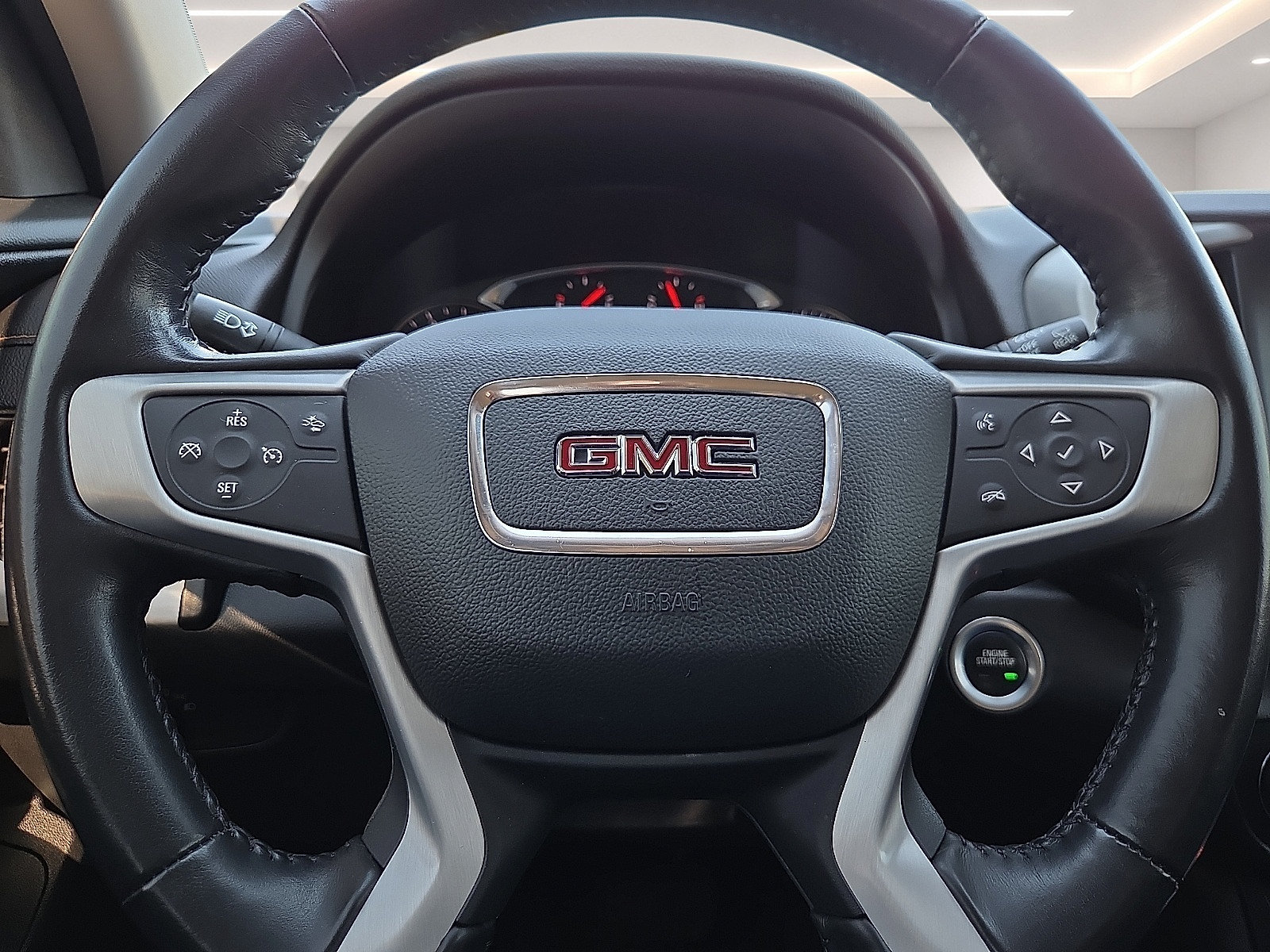 Used 2021 GMC Terrain SLE w/ Driver Convenience Package AWD/4WD image 24