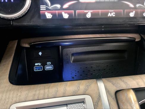 Used 2023 Genesis GV80 2.5T w/ Prestige 20" Package image 28