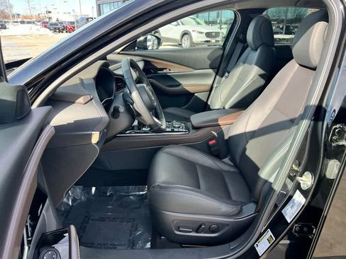 Certified 2025 MAZDA CX-30 2.5 Turbo w/ Premium Plus Pkg image 14