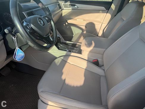 Used 2019 Volkswagen Atlas SE FWD image 15