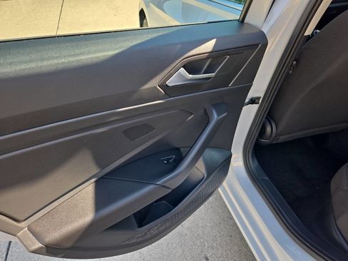 Used 2019 Volkswagen Jetta S image 48