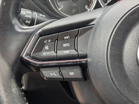 Used 2021 MAZDA CX-5 Touring image 4