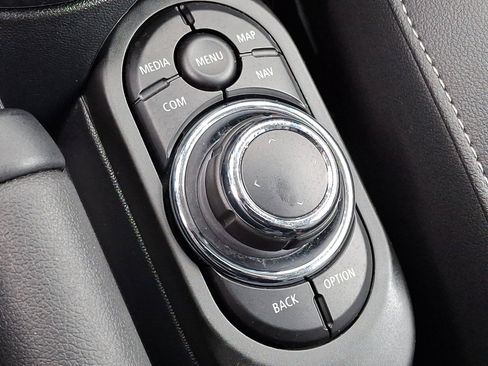 Used 2024 MINI Cooper S image 25