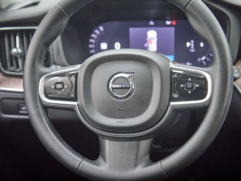 Certified 2023 Volvo XC60 B5 Plus w/ Climate Package AWD/4WD image 26