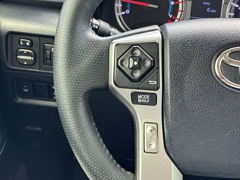 Used 2019 Toyota 4Runner SR5 Premium RWD image 23