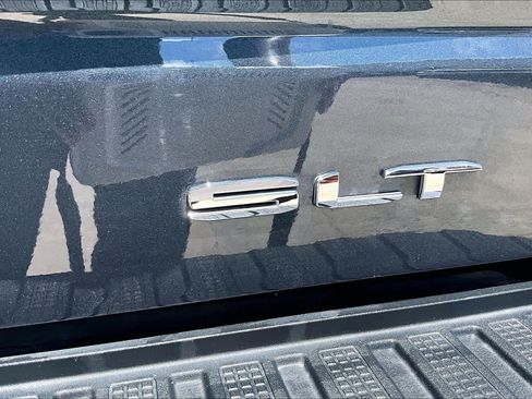Used 2019 GMC Sierra 1500 SLT AWD/4WD image 10