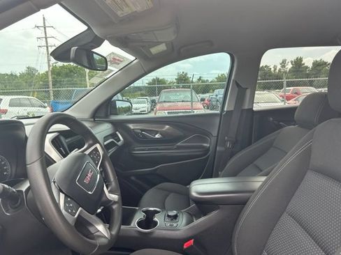 Used 2023 GMC Terrain SLE w/ Driver Convenience Package FWD image 12