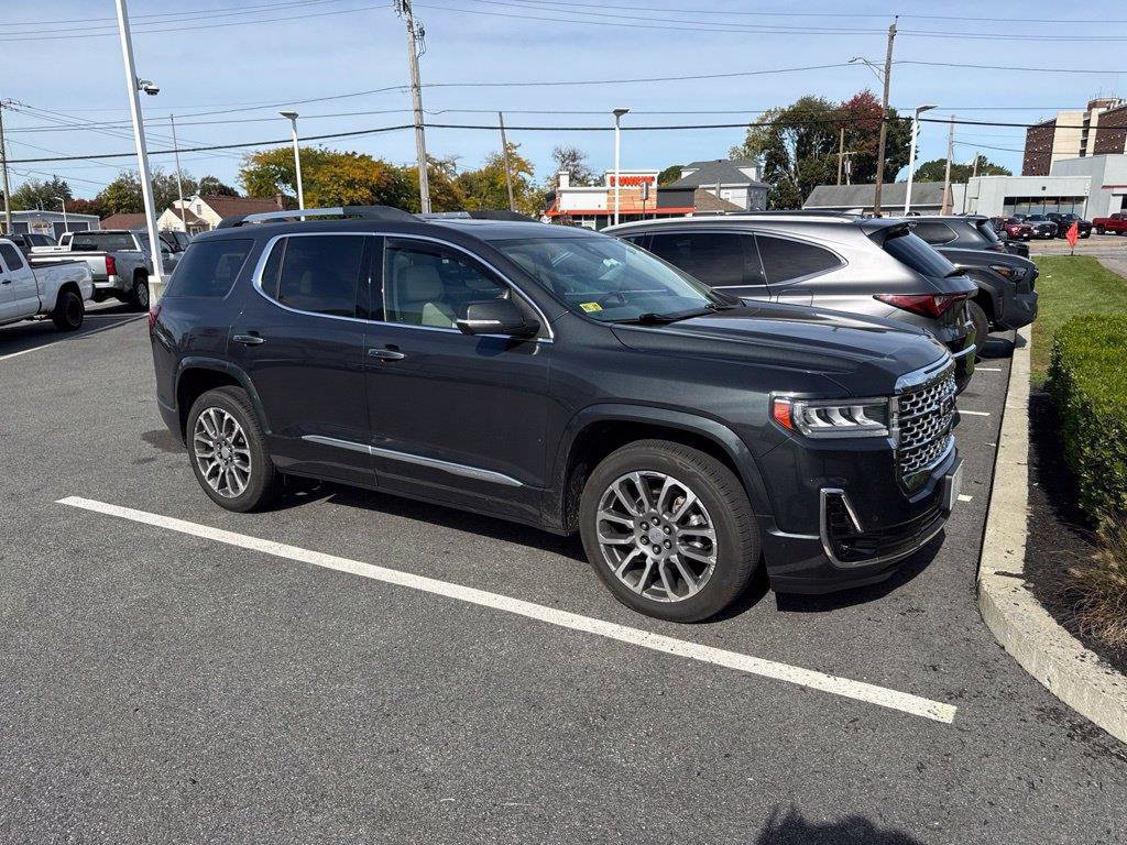 Used 2021 GMC Acadia Denali w/ Denali Ultimate Package AWD/4WD image 1