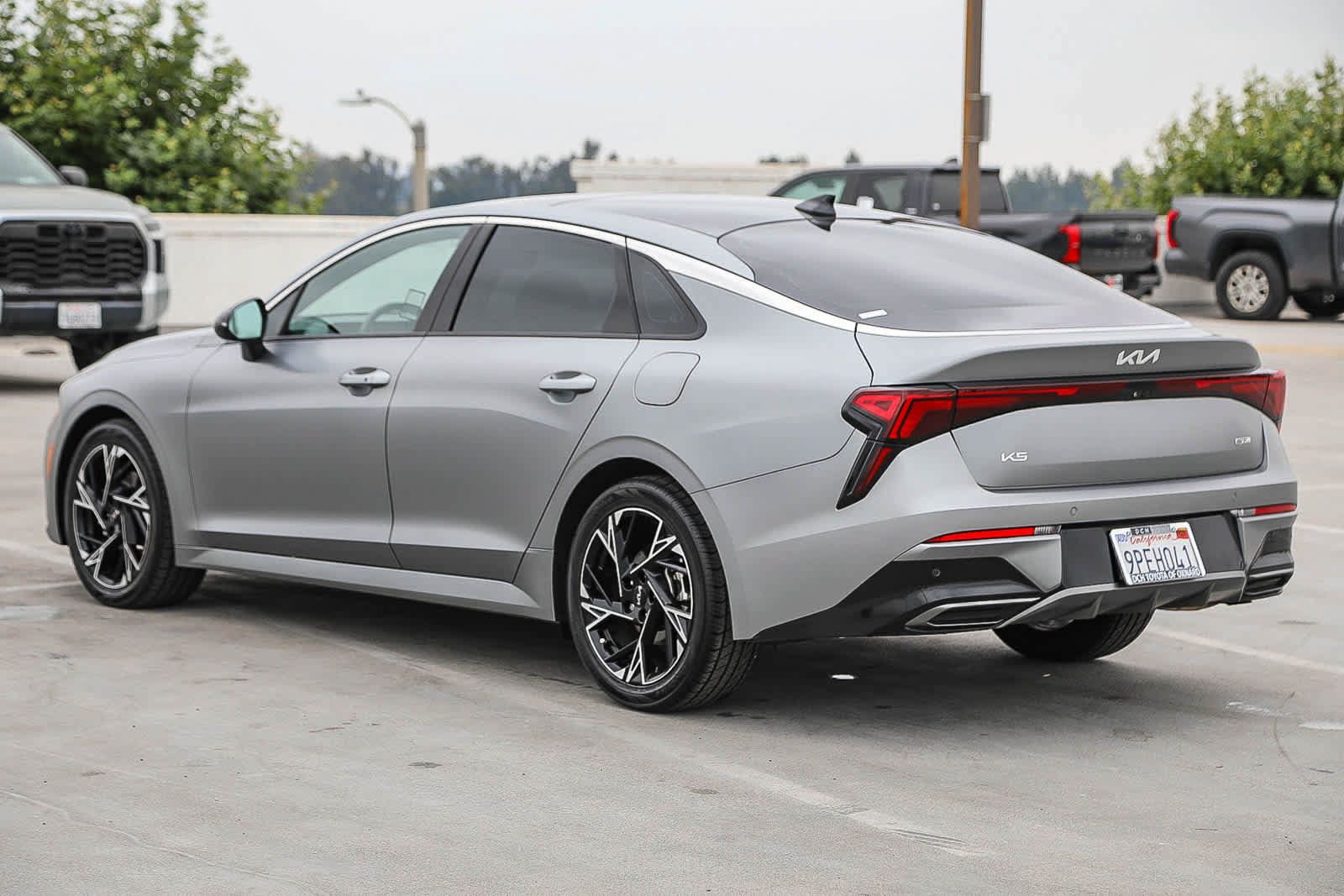 Used 2025 Kia K5 GT-Line w/ GT-Line Premium Package FWD image 7