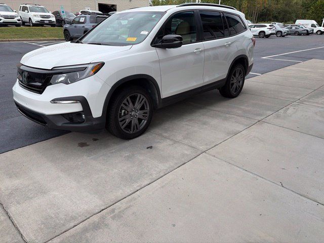 Used 2022 Honda Pilot Sport image 1