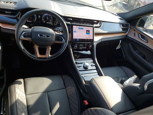 New 2025 Jeep Grand Cherokee L Summit image 7