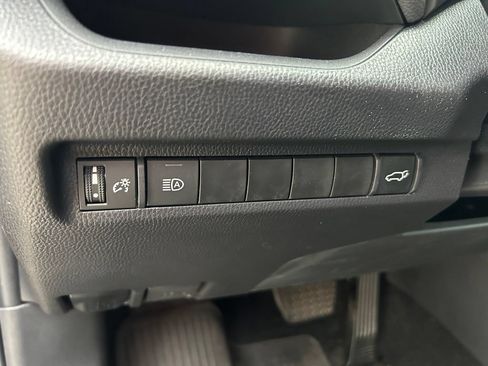 Certified 2025 Toyota RAV4 XLE Premium FWD image 18