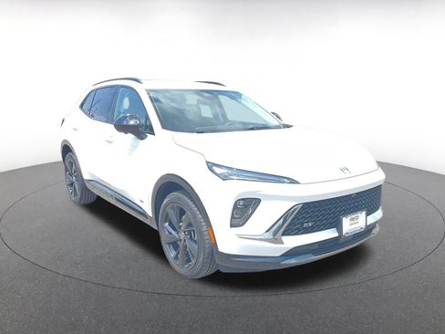 Used 2024 Buick Envision Sport Touring image 1