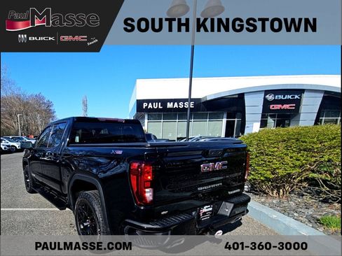 Used 2023 GMC Sierra 1500 Elevation AWD/4WD image 3