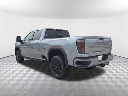 New 2026 GMC Sierra 2500 AT4 w/ AT4 Premium Plus Package AWD/4WD image 3