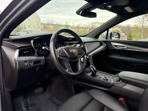 Certified 2023 Cadillac XT5 Luxury AWD/4WD image 4