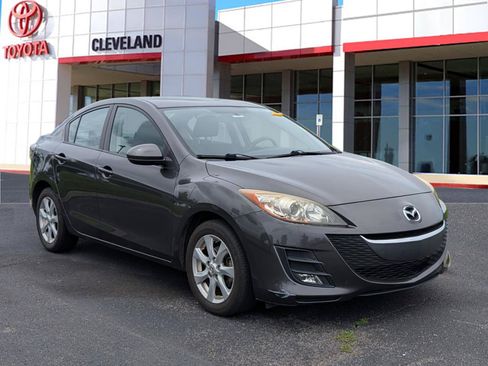 Used 2010 MAZDA MAZDA3 i Touring FWD image 2