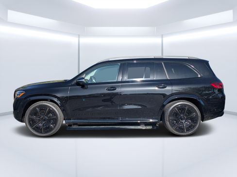 New 2026 Mercedes-Benz Maybach GLS 600 4MATIC image 9