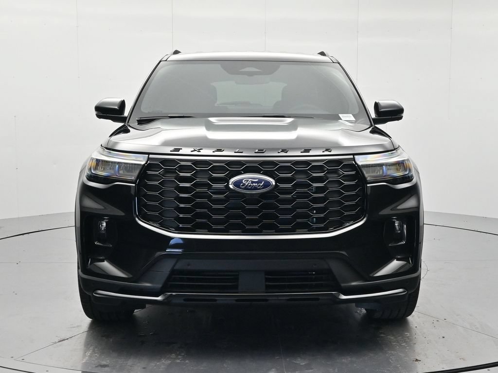 New 2026 Ford Explorer ST-Line w/ ST-Line Street Pack RWD image 2