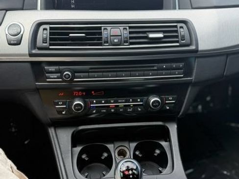 Used 2016 BMW M5 RWD image 12