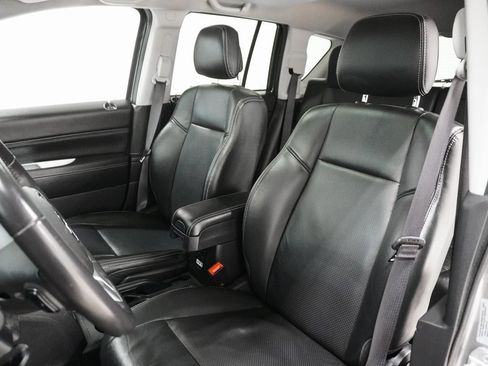 Certified 2017 Jeep Compass High Altitude image 10