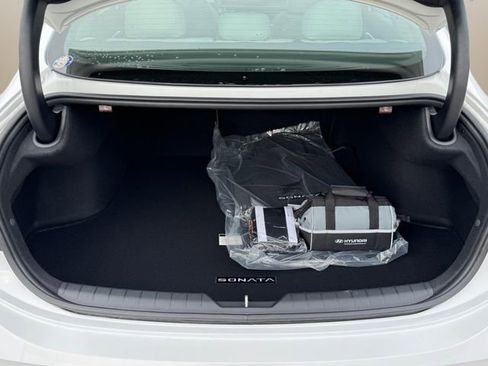 New 2026 Hyundai Sonata SEL FWD image 13