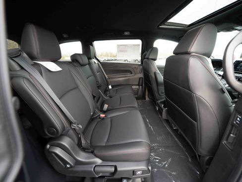 New 2026 Honda Odyssey Sport-L image 25
