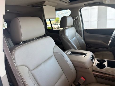 Used 2015 GMC Yukon SLT w/ Open Road Package AWD/4WD image 31