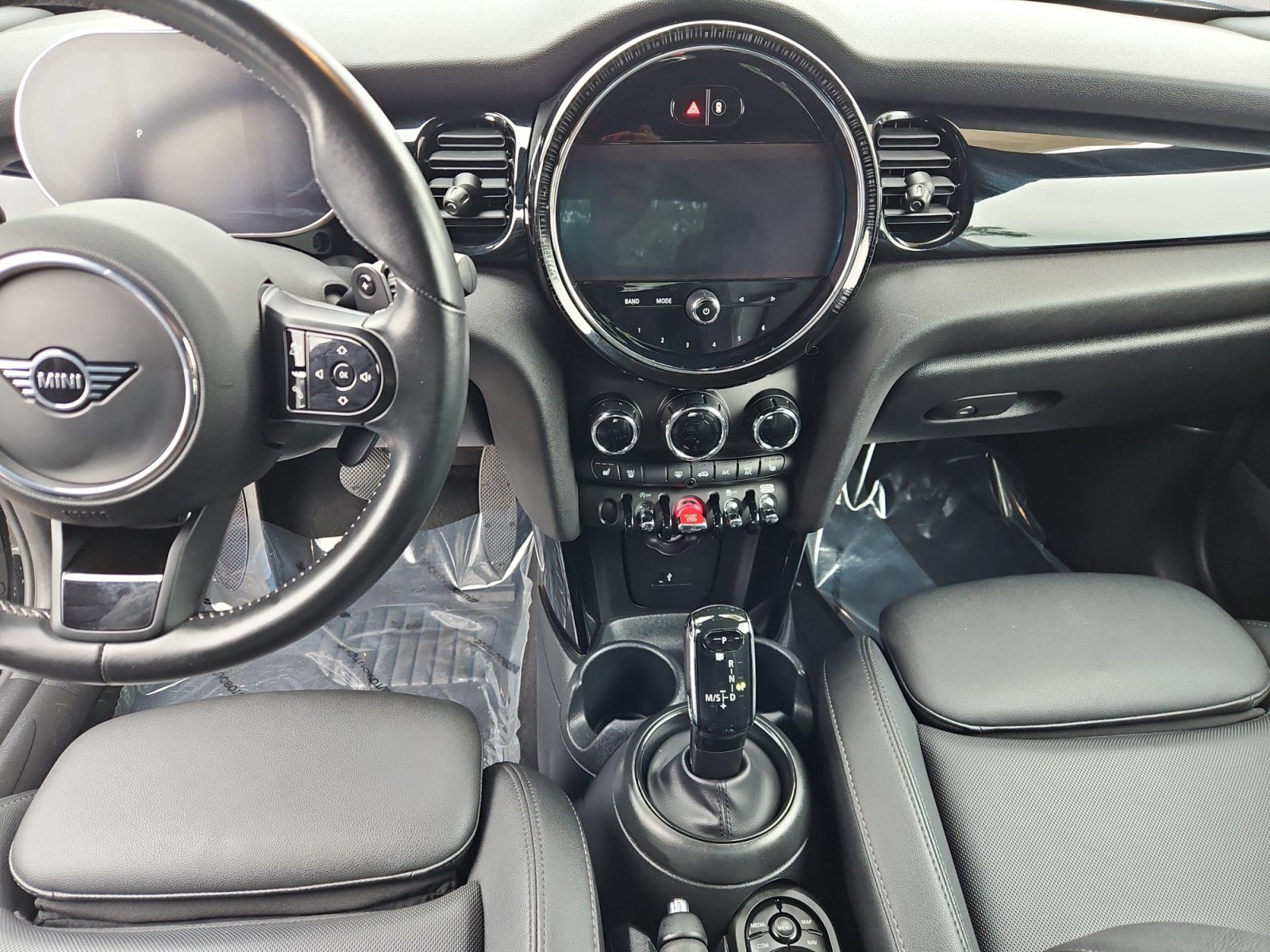 Used 2024 MINI Cooper S FWD image 11