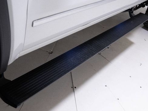 Used 2016 GMC Sierra 2500 Denali w/ Duramax Plus Package image 39