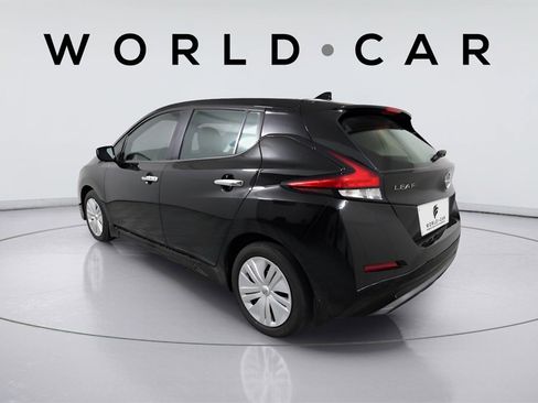 Used 2025 Nissan Leaf S image 7