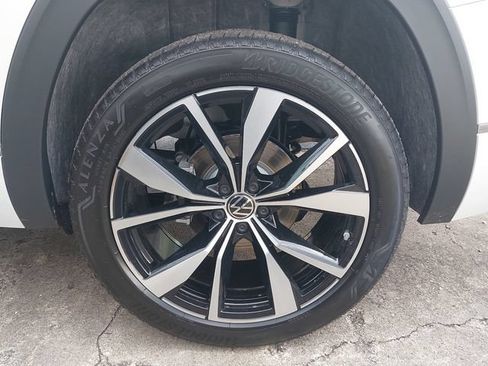 New 2026 Volkswagen Atlas SEL Premium R-Line AWD/4WD image 30